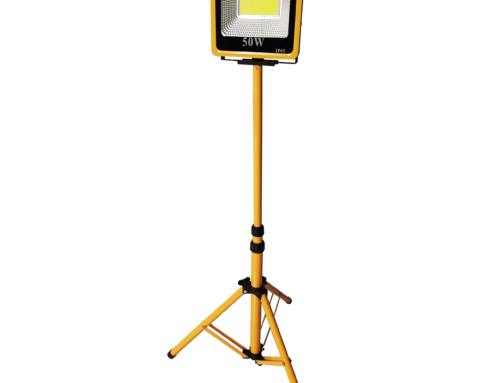 Projecteur de chantier sur trépied 50 W